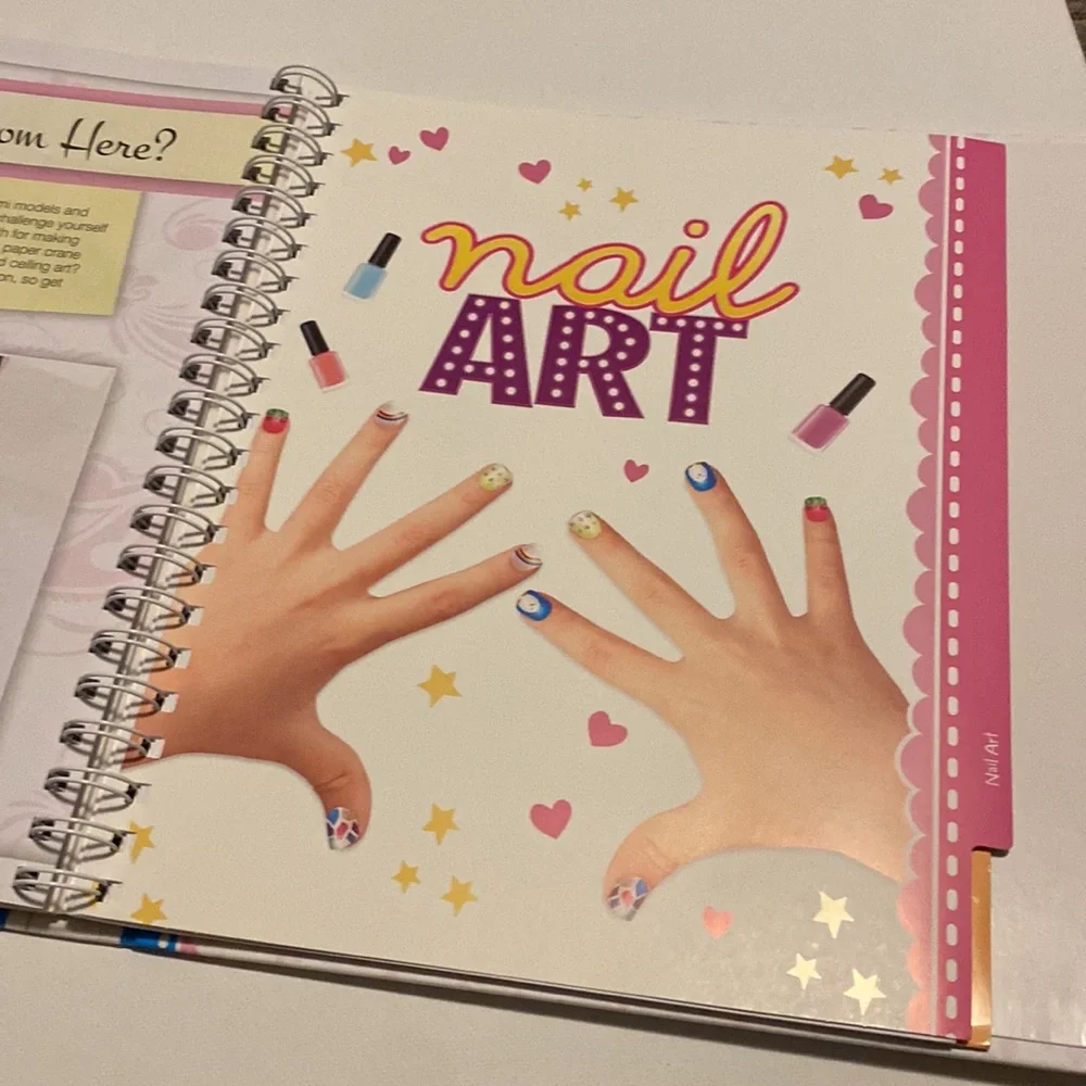 Craft book - Picture 7 of 8